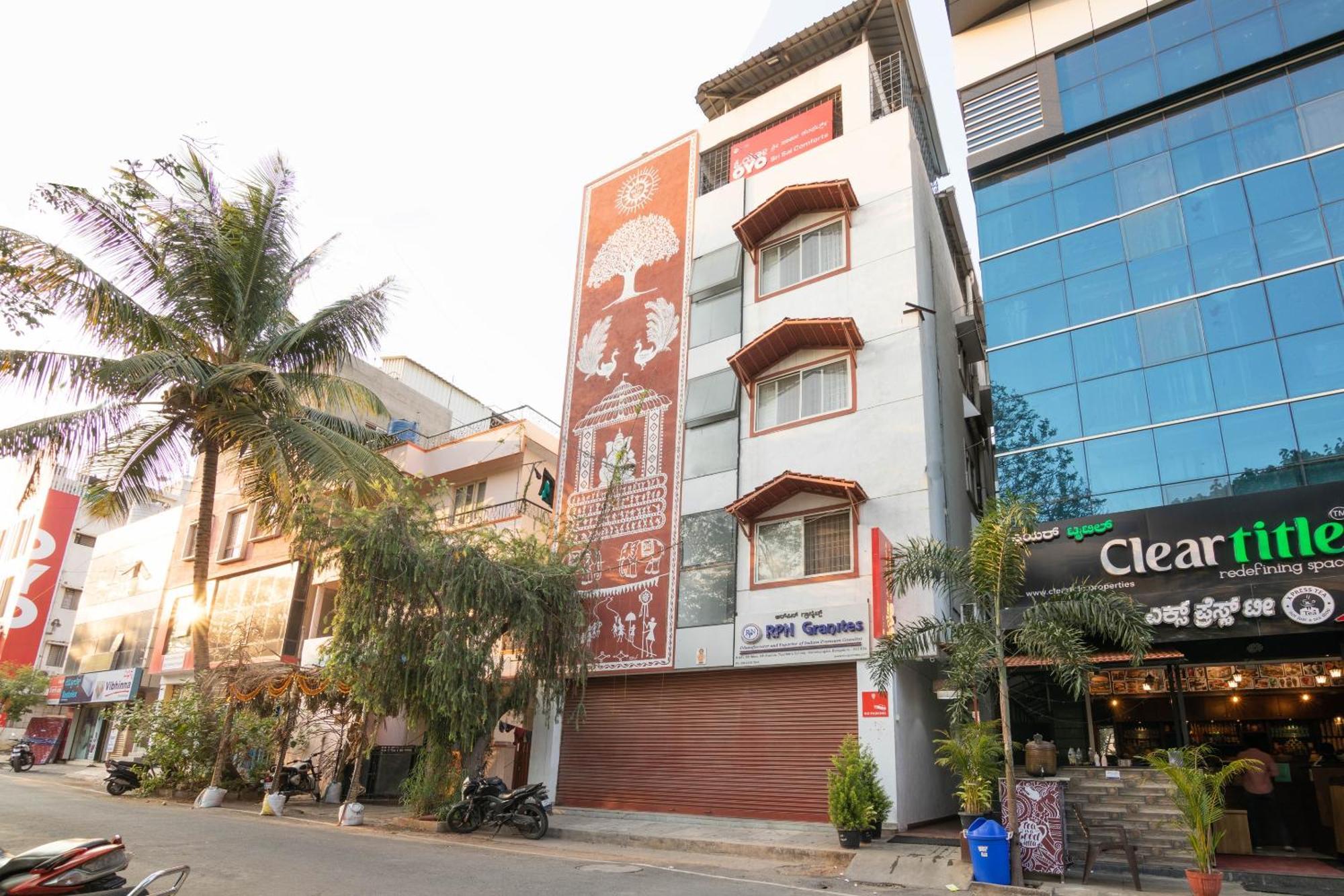 Oyo Hotel Royal Inn Near Nexus Mall Koramangala Bangalore Exterior photo